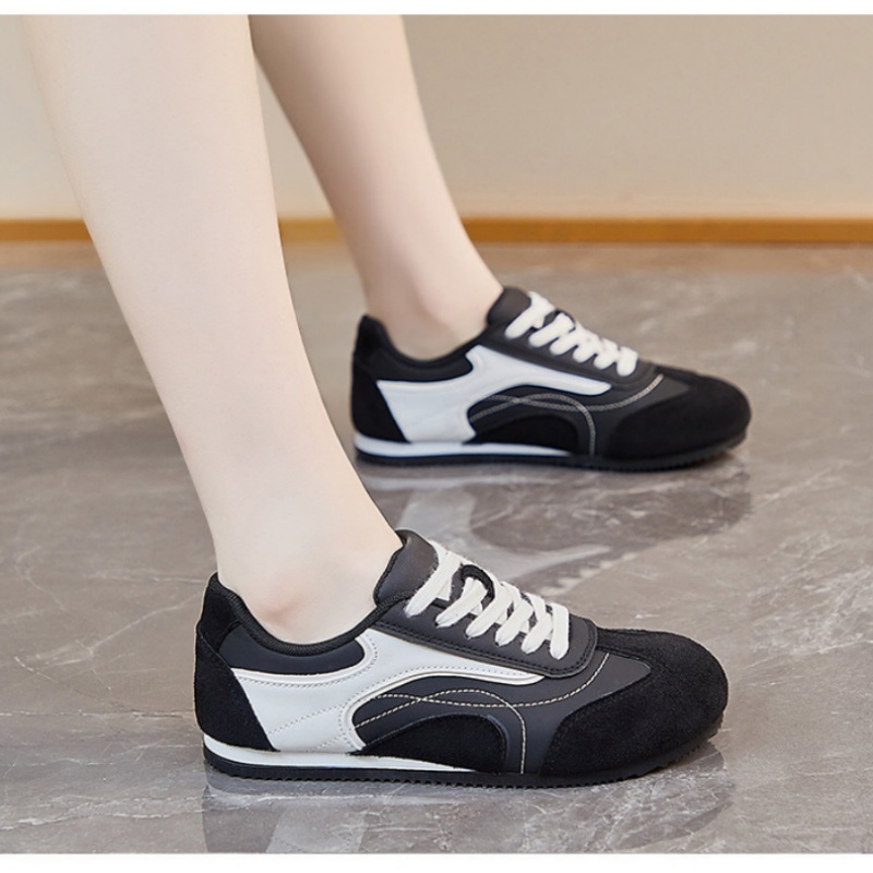 Women's leather sports shoes,  - огляд і ціна Sewing Fabric